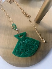 collana dorata stile orientale in giada naturale