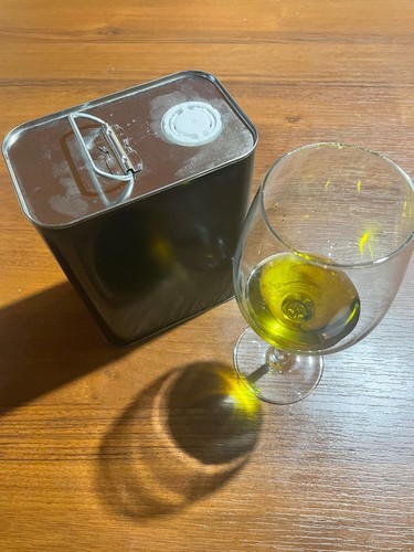 Olio extravergine oliva 5 - extravergine,