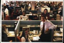 1994 Press Photo William E, The President of Funjet Vacations With Sales Agents