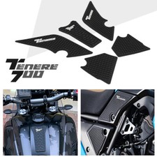 Motorcycle anti-slip side tank