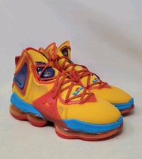 Men's Size 9.5 Lebron 19 Tune