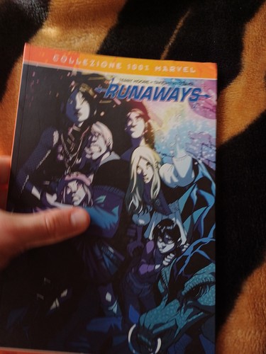Runaways rock zombi - ,