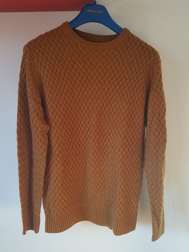 Maglia con trama intrecciata