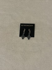 Orecchini firmati Givenchy