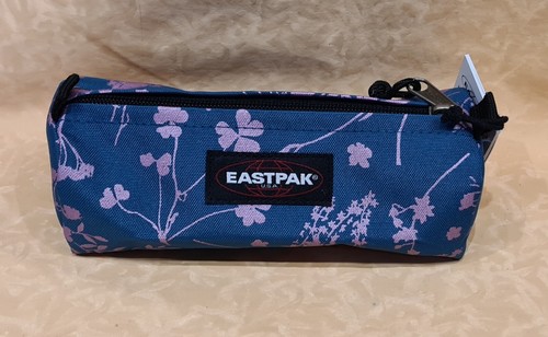 Astuccio eastpak benchmark - astuccio,