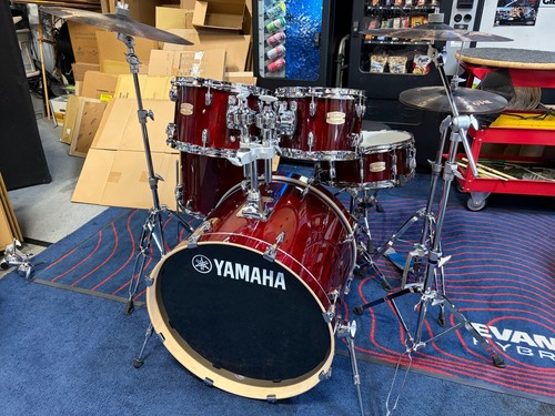 Yamaha new stage custom - yamaha,