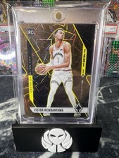 2023-24 Panini Phoenix Fade to