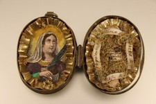 Antico reliquiario capsula