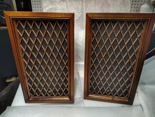 Pioneer speakers one - speakers,,