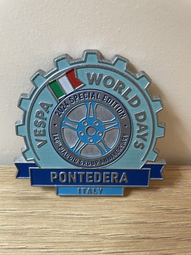Placca vespa world - vespa, days