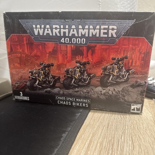Chaos space marines bikers - marines,