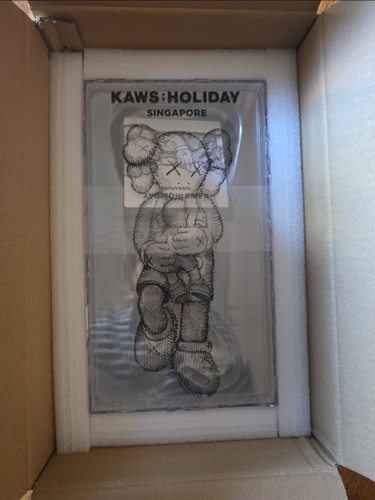 Figurina compagno kaws - figurina,