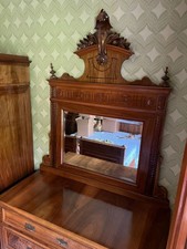 mobili antichi e antiquariato