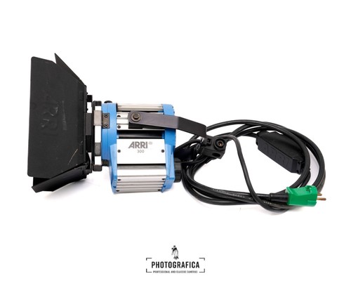 Arri 300 faretto - 300, (difettoso)