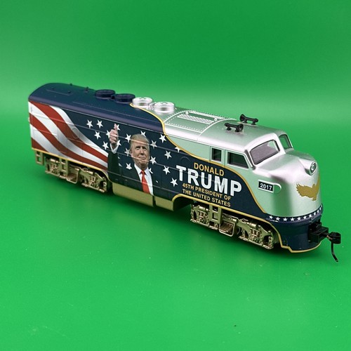 Motore locomotiva trump - locomotiva,