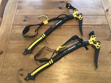 Petzl Quark Coppia di Asce da Ghiaccio con Guinzagli Arrampicata Alpinismo Arrampicata