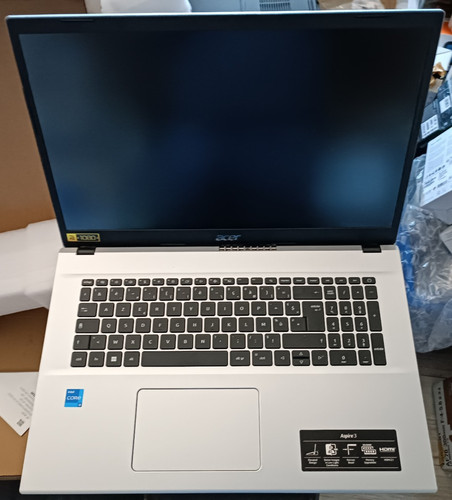 Acer aspire a317 50fq - 3,