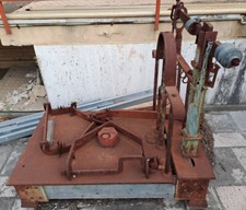 BILANCIA BASCULA ANTICA MISURE 135X80XH120 PORTATA 2.000 KG. 