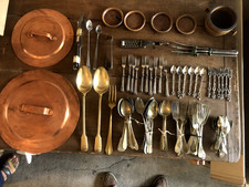 Stock posate antiche mix ottone, rame, argento, leghe