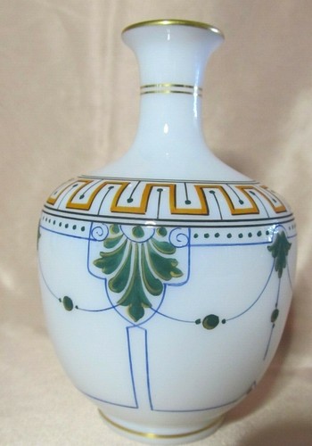 Petit vase opaline - en,