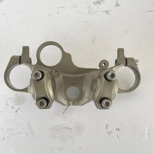 PIASTRA DI STERZO SUPERIORE