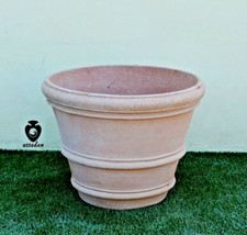 Vaso fioriera in terracotta