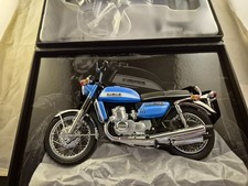 Minichamps 122162102 SUZUKI GT