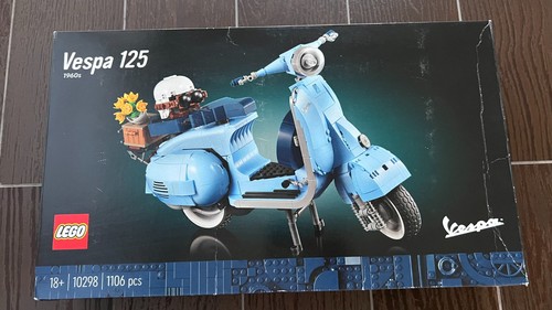 Lego 10298 vespa 125 - 125, damaged