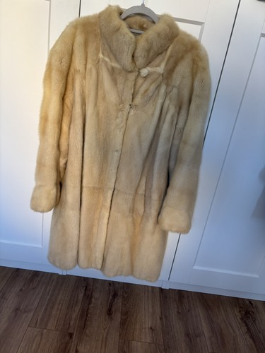 Cappotto visone lungo vintage