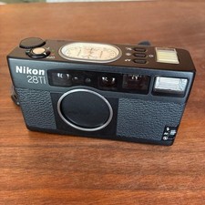 Nikon 28Ti fotocamera compatta