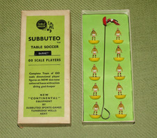 Subbuteo Heavyweight HW team Barnet ref 35 in scatola originale di riferimento