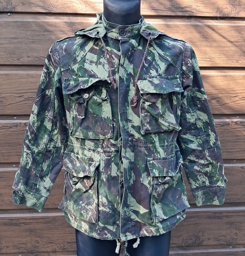 Giacca militare mimetica