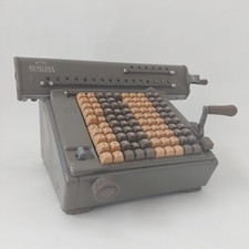 Calcolatore manuale vintage