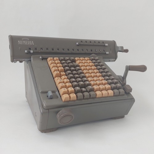 Calcolatore manuale vintage