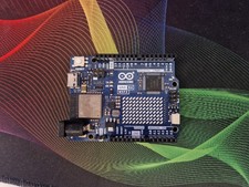 Arduino UNO R4 WiFi