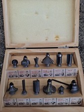 SET FRESE 12pz PER FRESATRICE PER LEGNO