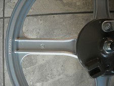 CERCHIO RUOTA ANTERIORE IN LEGA PIAGGIO "SI"  ORIGINALE PIAGGIO