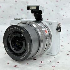 Sony Alpha NEX-3N obiettivo 16