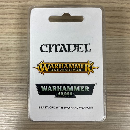 Wharhammer con due mano armi - mano,