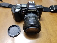 Minolta 7000 AF 35 mm fotocamera reflex + obiettivo zoom MINOLTA AF 35-105