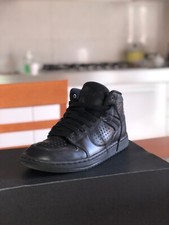 Vendo Jordan come nuove, indossate poche volte, misura 40. 