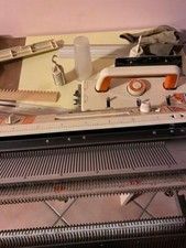 Macchina da maglieria Toyota