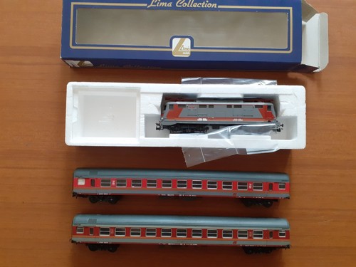 Lima treno navetta con vetture