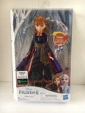 Hasbro Frozen II Singing Anna