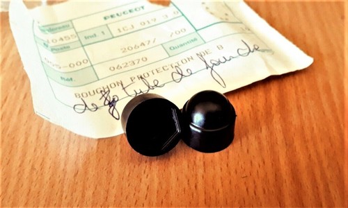 Capuchons écrous tubes - capuchons,