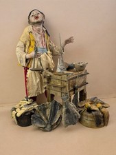 Pescivendolo 38 cm  presepe Napoletano scena banco pesce statuina da presepe