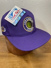 Cappello Berretto Snapback Los Angeles Lakers Viola Raro Logo Olografico 3D Nuovo con etichette