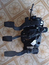 CLUTCH BRAKE PEDAL Fiat 500X