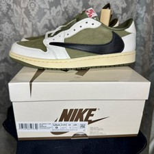 Taglia 9M/10.5W Jordan 1 Retro