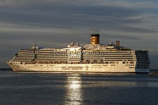 rs2362 - Costa Cruises Liner -
